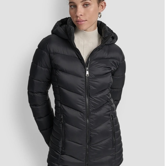 DKNY Navy Blue Puffer Jacket with Hood Size L Women’s - Picture 2 of 11